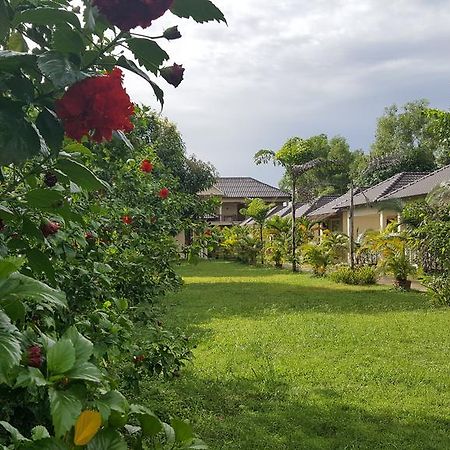 The Moonflower Bungalow Hotel Sihanoukville Luaran gambar