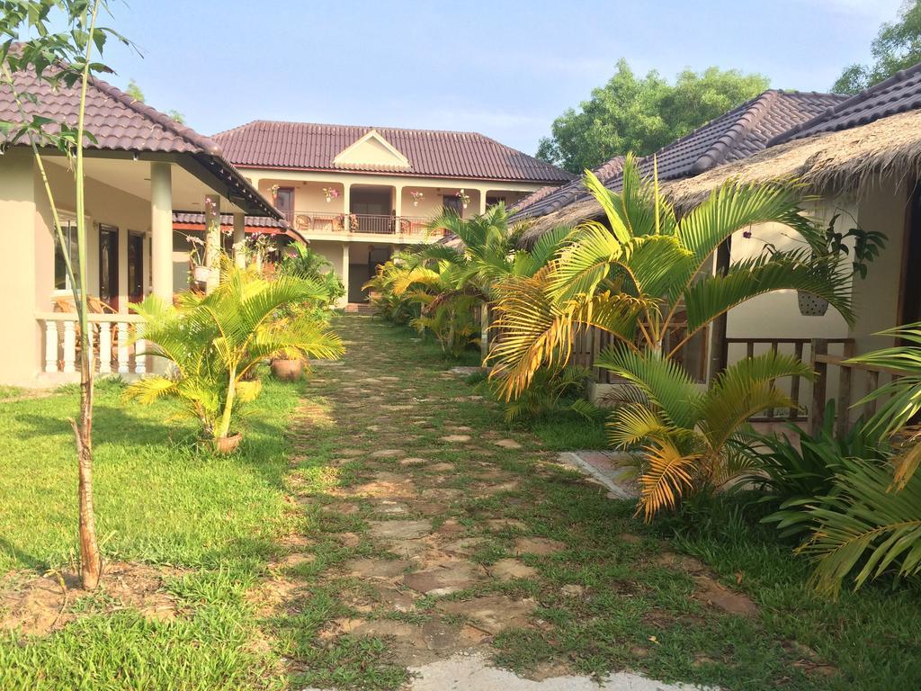 The Moonflower Bungalow Hotel Sihanoukville Luaran gambar
