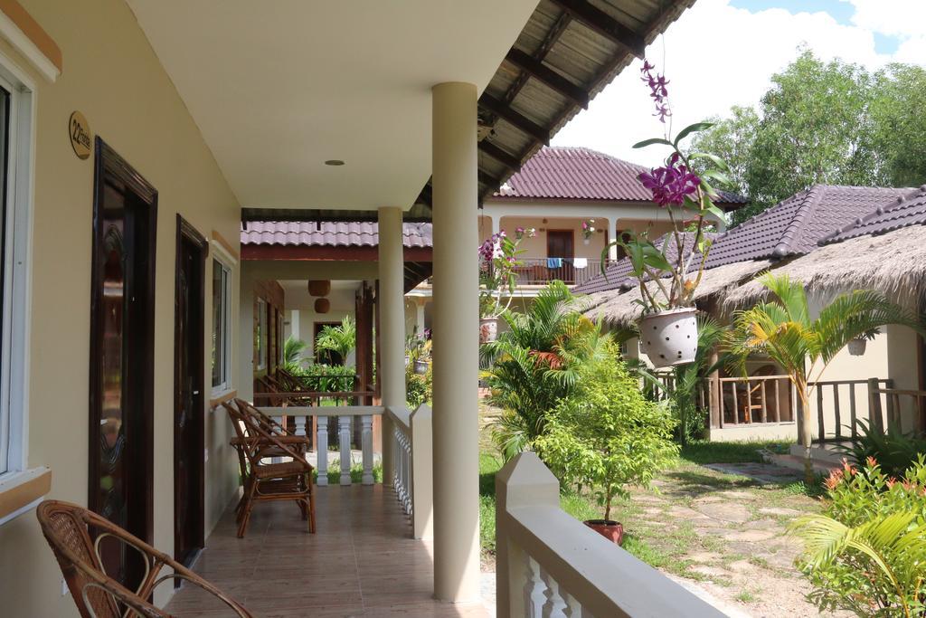 The Moonflower Bungalow Hotel Sihanoukville Luaran gambar