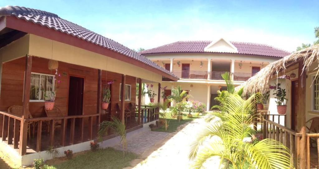 The Moonflower Bungalow Hotel Sihanoukville Luaran gambar