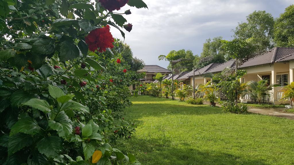 The Moonflower Bungalow Hotel Sihanoukville Luaran gambar